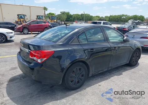 2014 Chevrolet Cruze Ls Auto z USA, uszkodzony, nr VIN 1G1PA5SG4E7217108